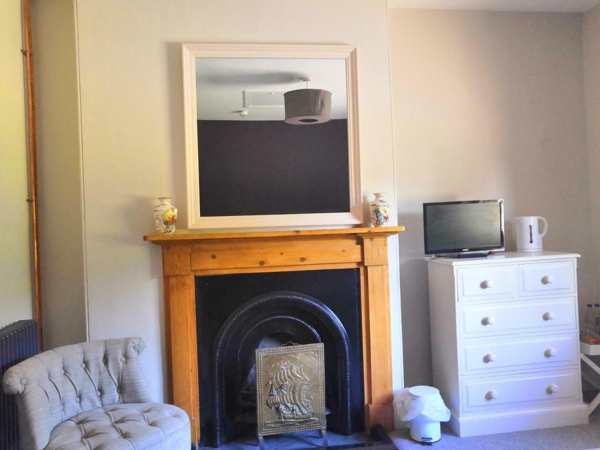 The Three Horseshoes Herberg 4*